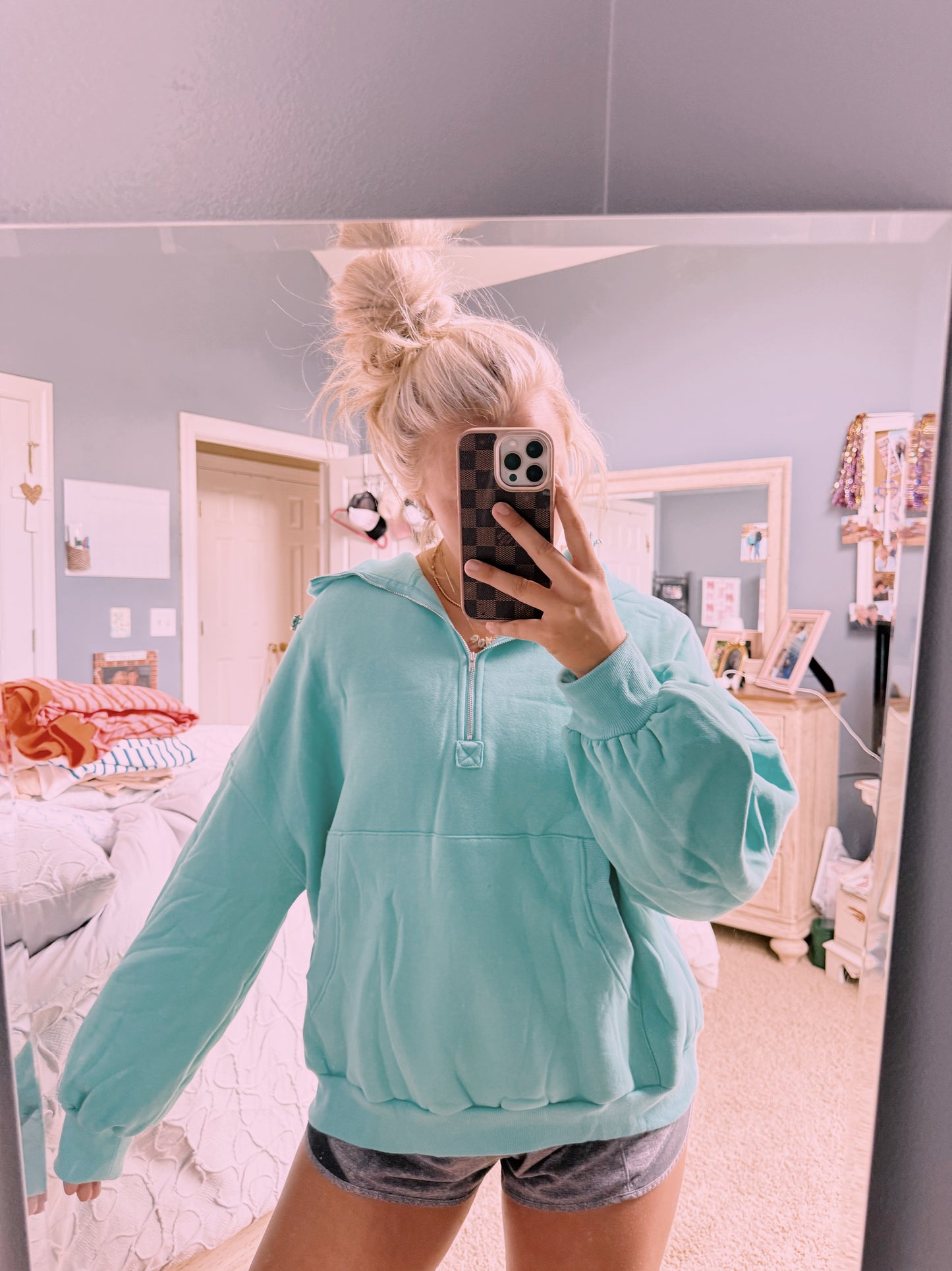 Butter Quarter Zip Hoodie - XL