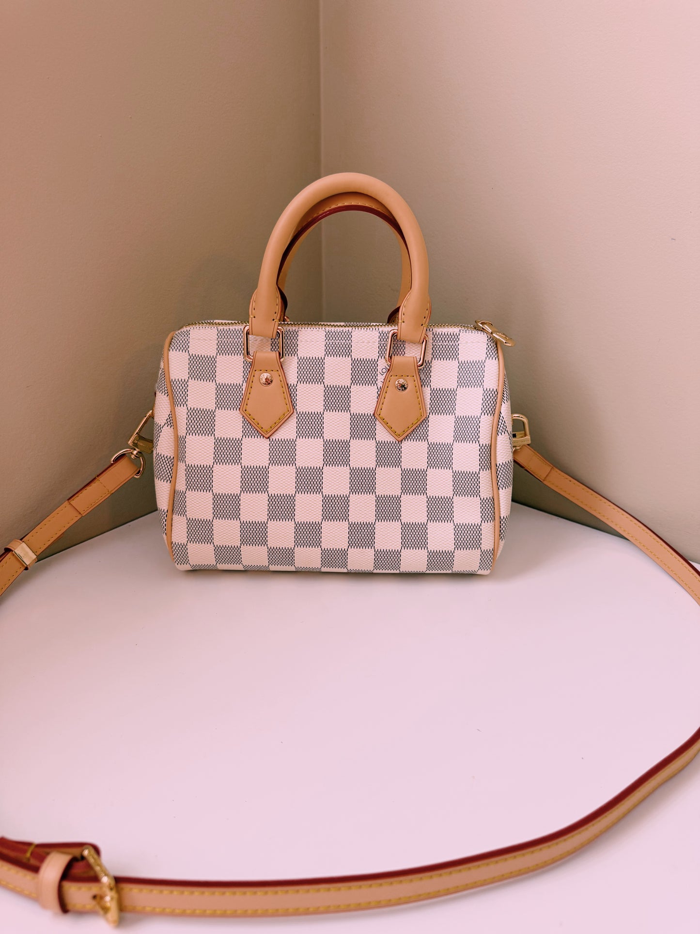 The White Lily Handbag