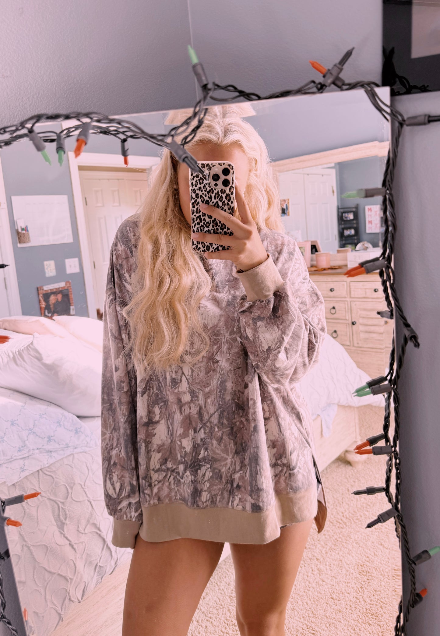 Dark Camo LS Pullover