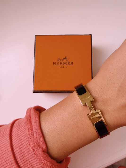 The H Bangle