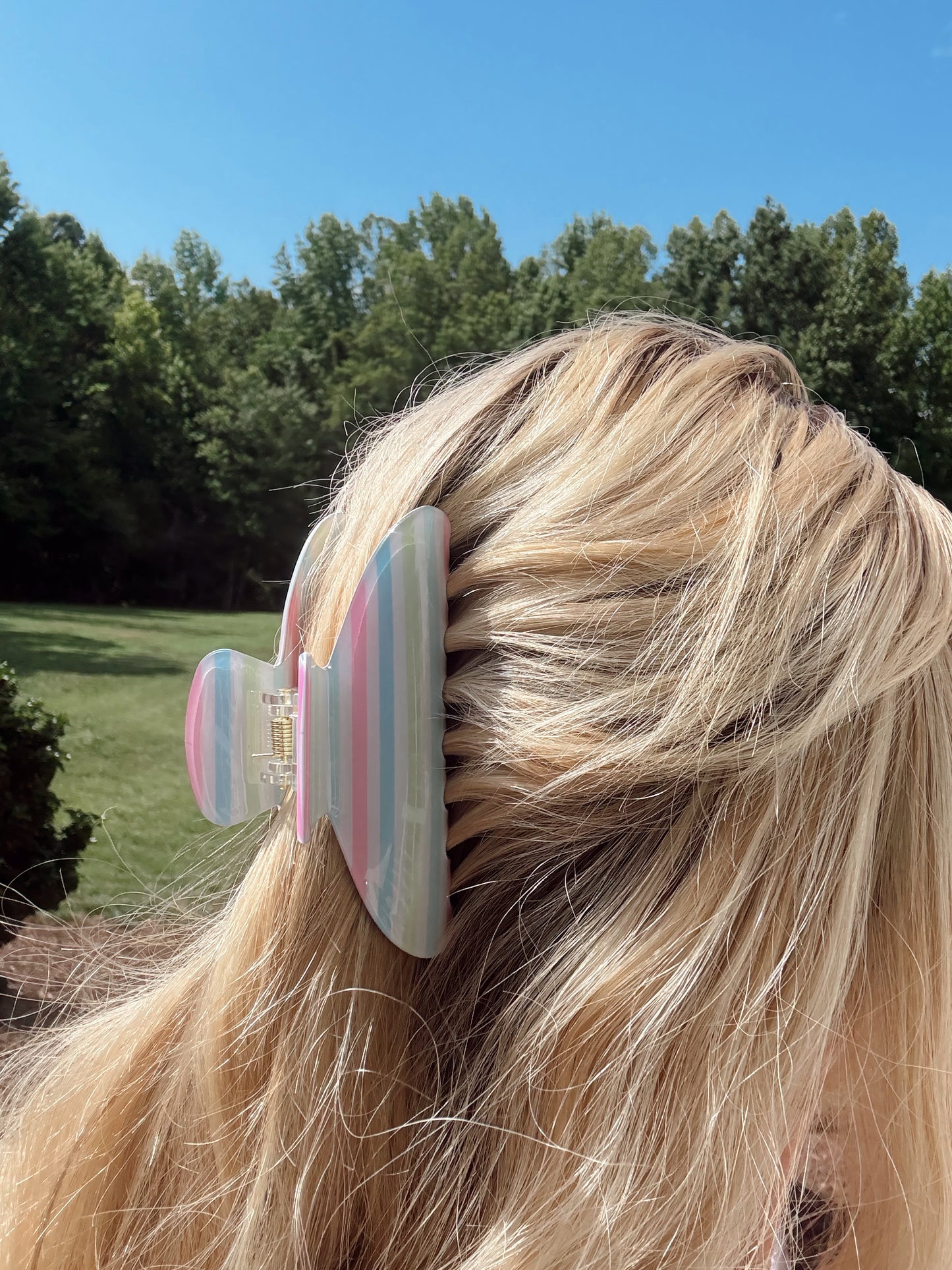 The Boardwalk Stripe Claw Clip
