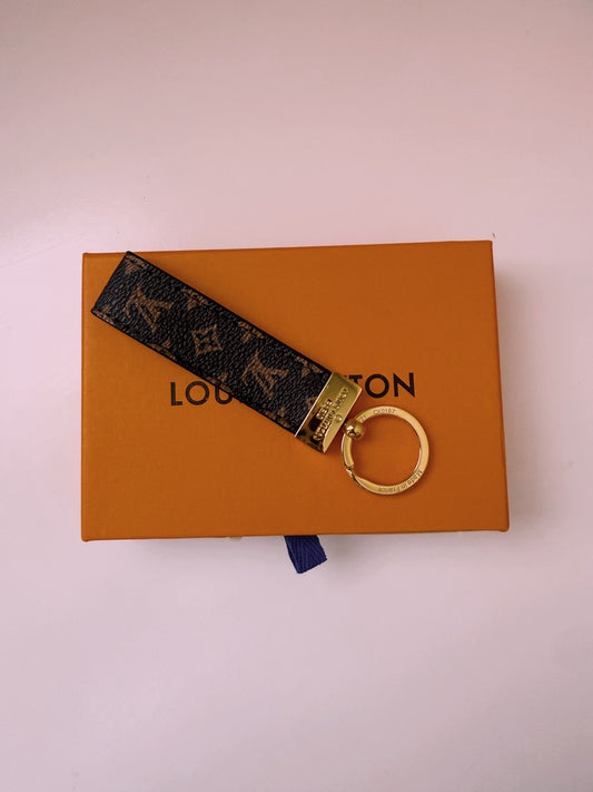 The Lily Keychain