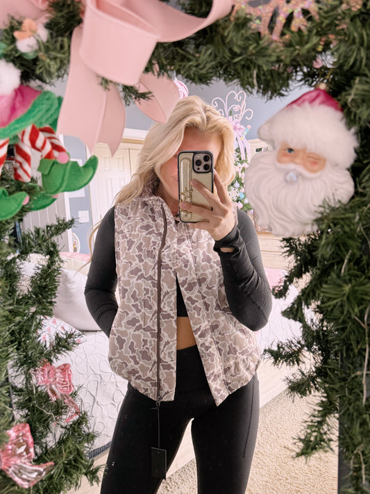 Duck Camo Puffer Vest