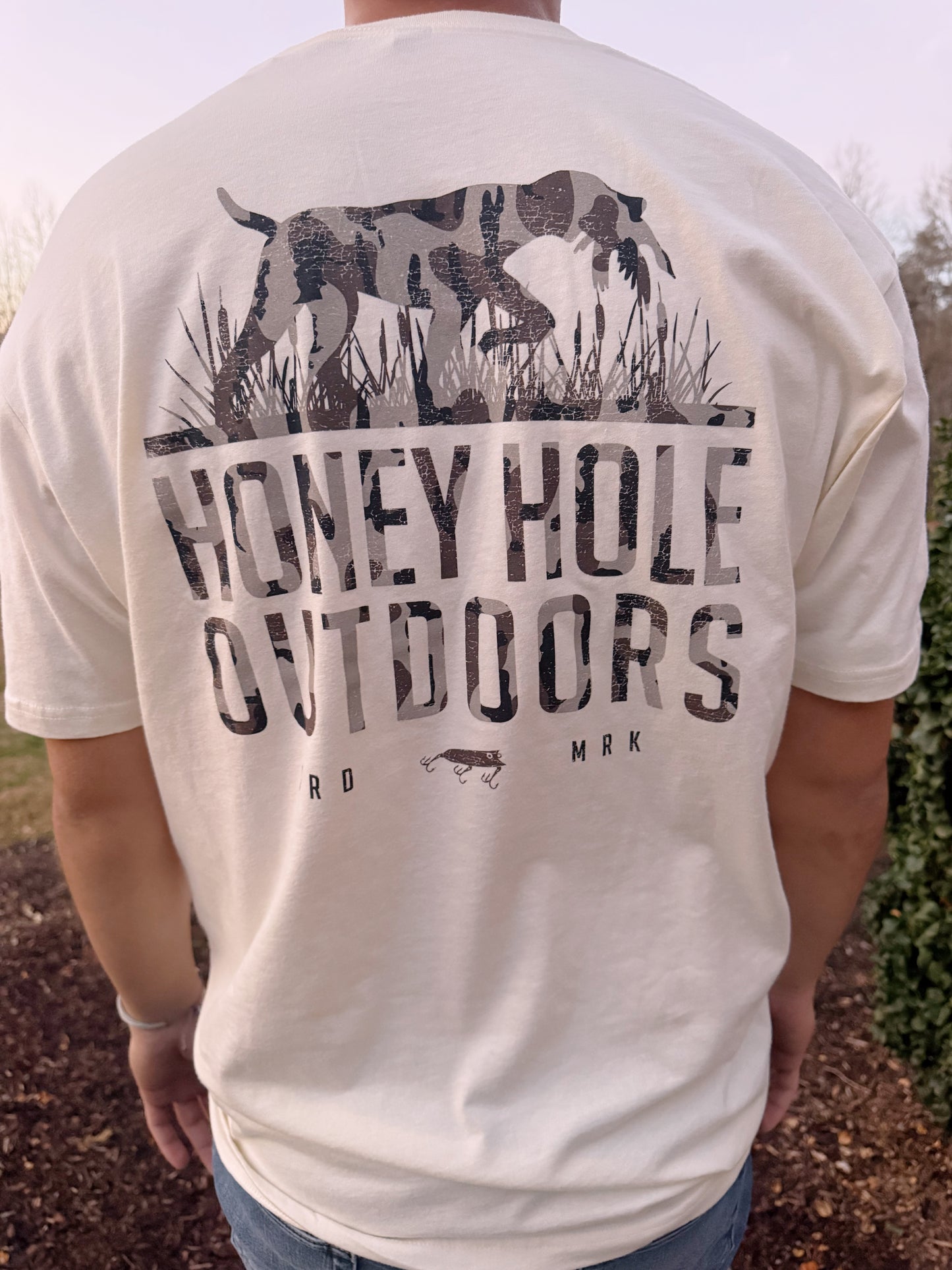 Honey Hole Men’s Tee
