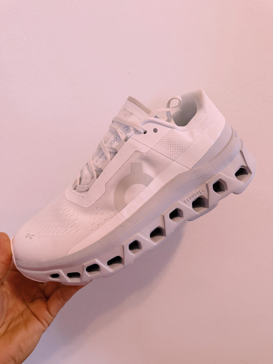 The Elle Tennis Shoes - 9.5