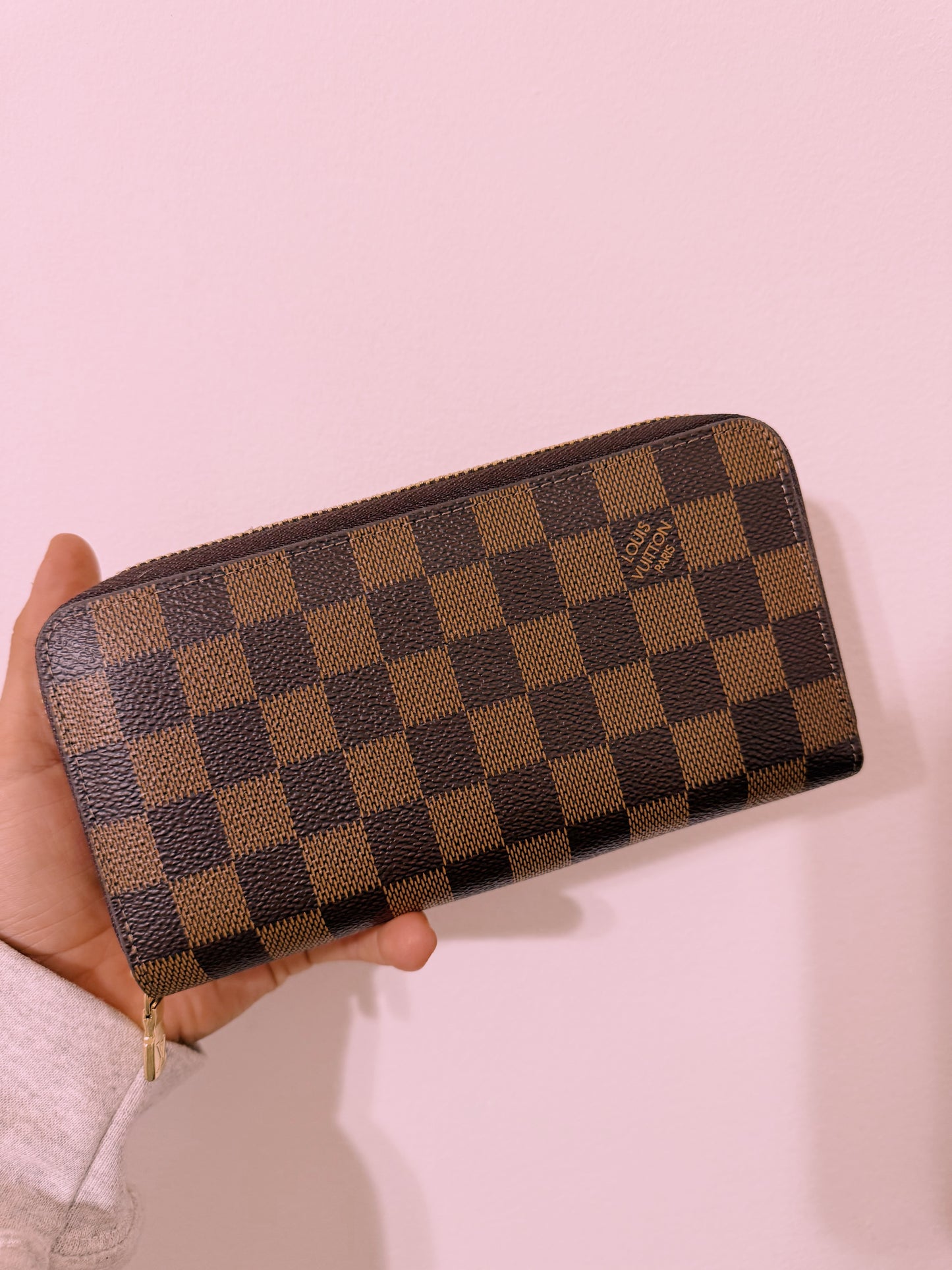 The Lily Wallet